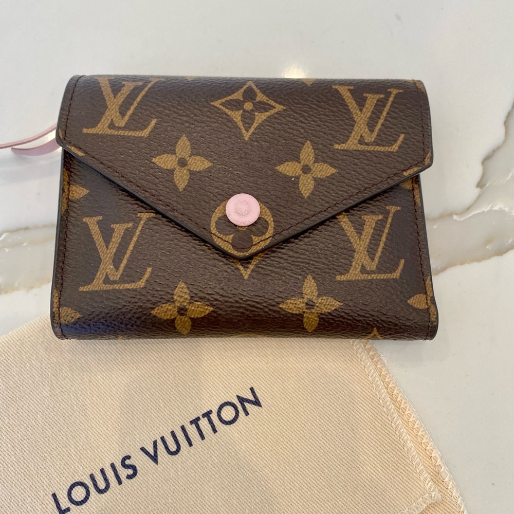 Louis Vuitton Victorine Wallet